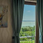 Vitis Kuria 7171 Hotel