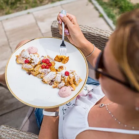 Otel Vitis Kuria 7171 *