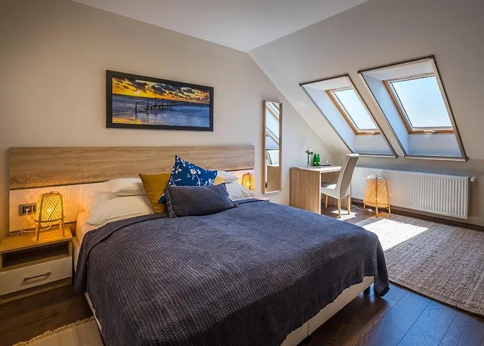 Vitis Kúria 7171 Balatonrendes