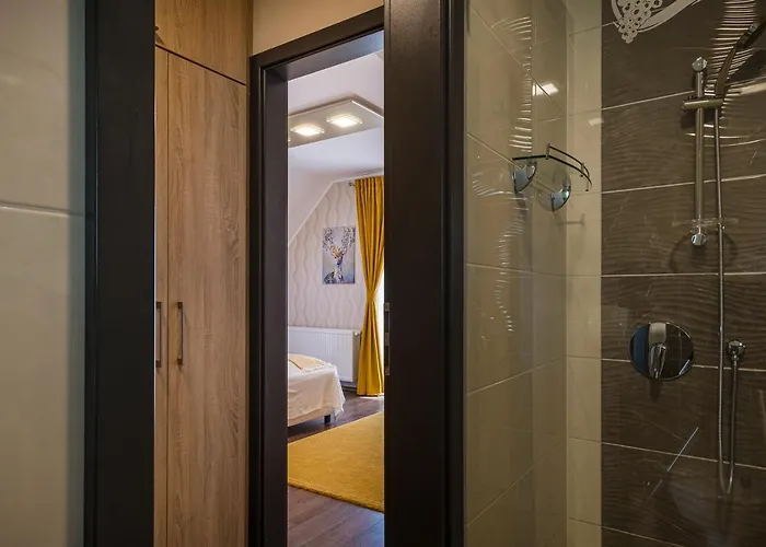 Vitis Kuria 7171 Otel Balatonrendes